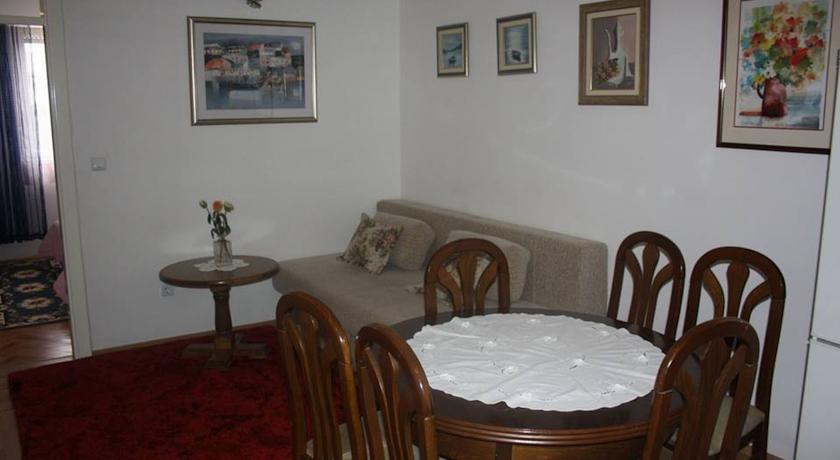Apartman Spacious And Close To The City Center Split