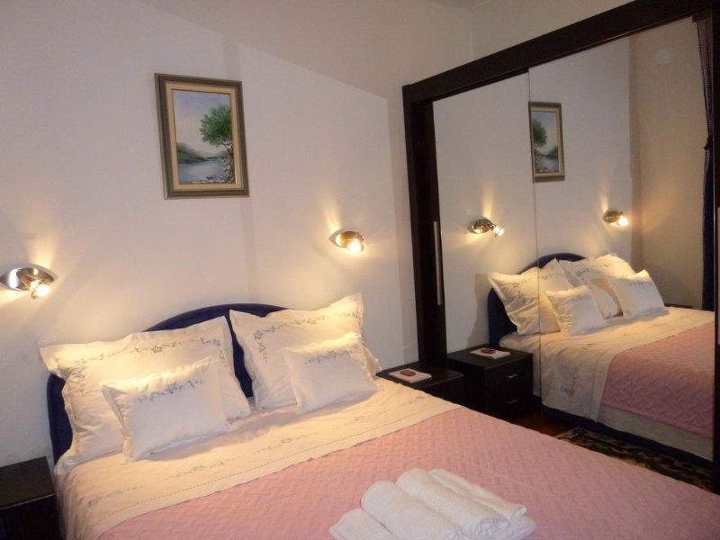 Spacious And Close To The City Center