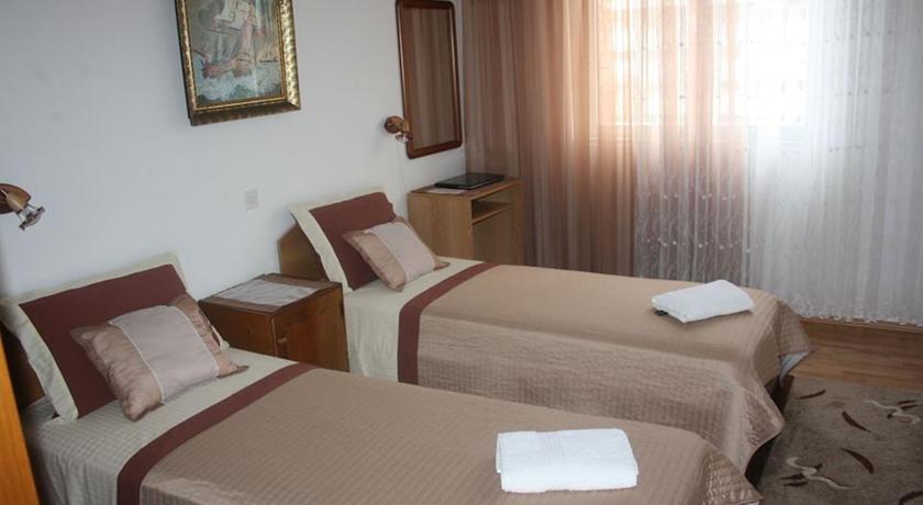 Spacious And Close To The City Center Apartman *